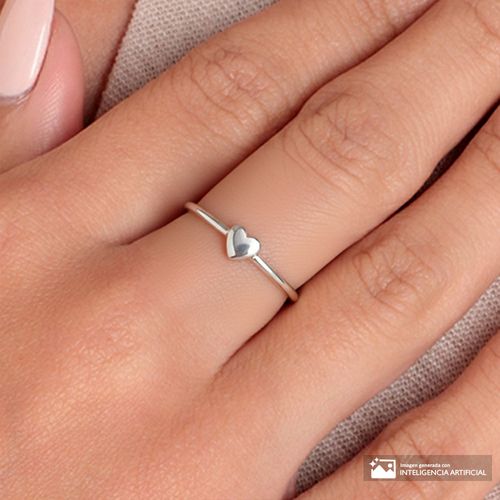 Anillo de corazón de plata para mujer