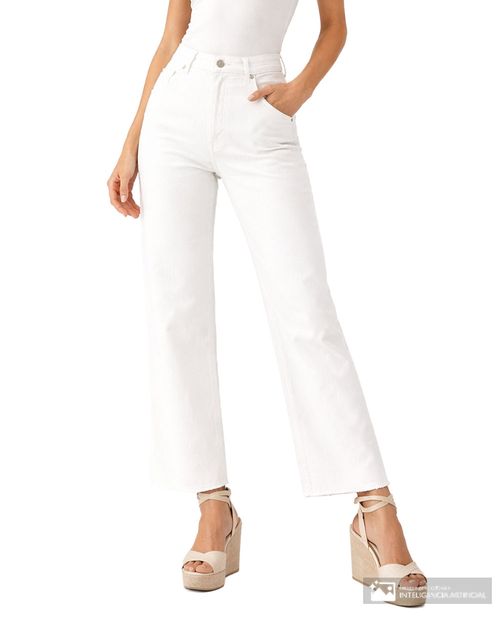 Jeans Sabrina flare blanco de cintura alta para mujer