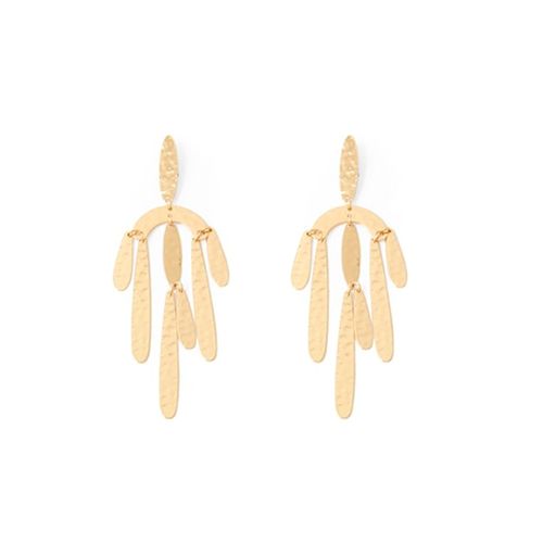 Aretes largos color dorado para mujer