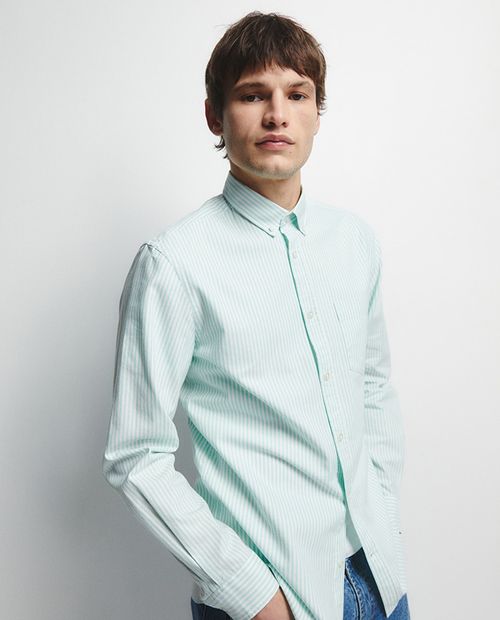 Camisa oxford Sfera regular fit color menta rayada para hombre
