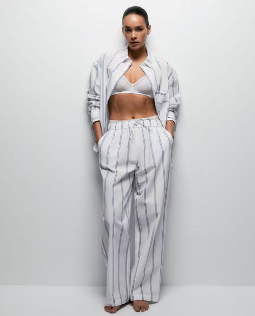 Pijama con pantalón Sfera blanca rayada para mujer