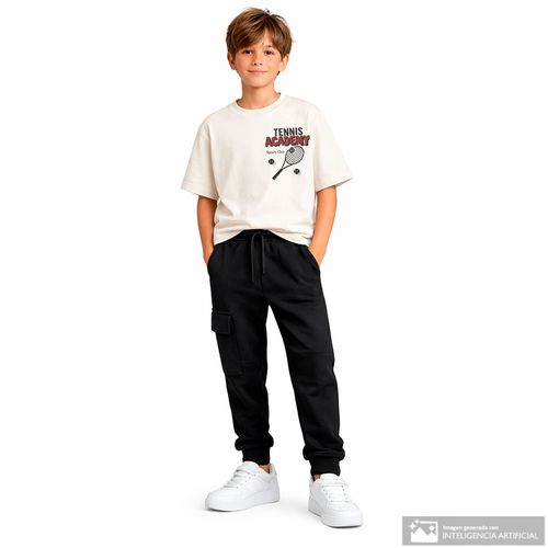 Camiseta blanca con estampado para niño