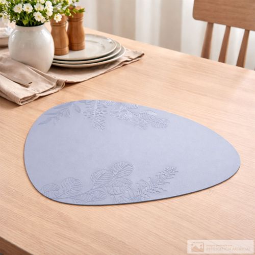 Individual asimétrico de plástico para mesa 41 cm