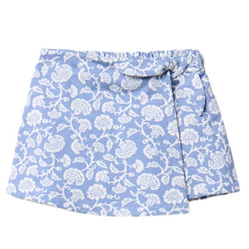 Falda short azul con estampado floral para niña