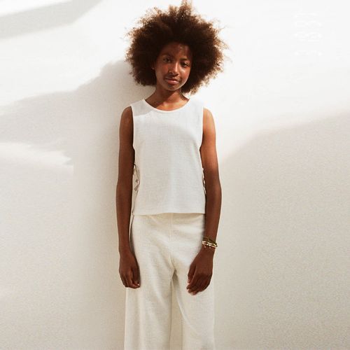 Blusa beige con textura para niña