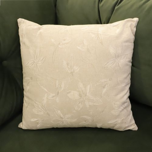 Cojín jacquard floral 45x 45x 12 cm