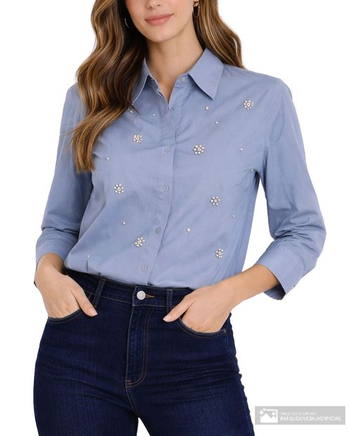Blusa camisera Nicolle azul con perlas para mujer