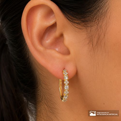 Argollas con cristales de brass doradas para mujer