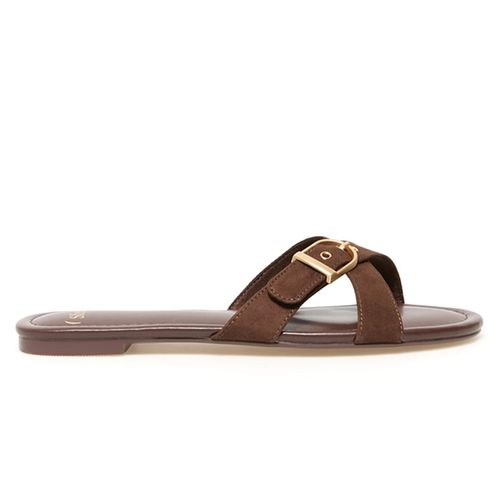 Sandalia casual Sfera color café para mujer
