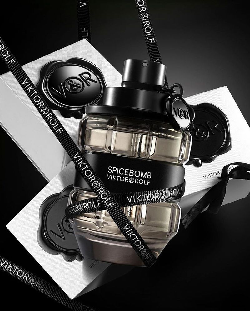 Viktor---Rolf-Spicebomb-Eau-de-Toilette-