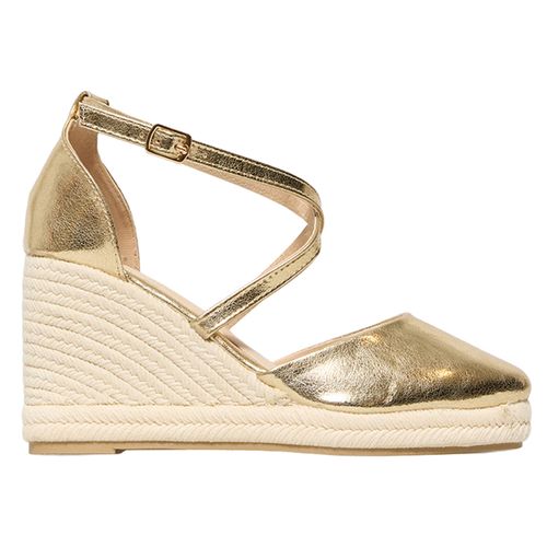 Zapato casual Sfera color dorado para mujer