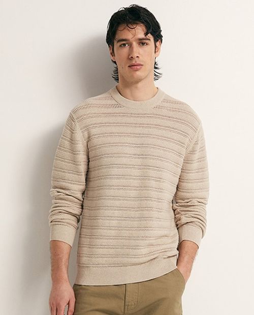 Suéter Sfera pull over beige texturizado para hombre