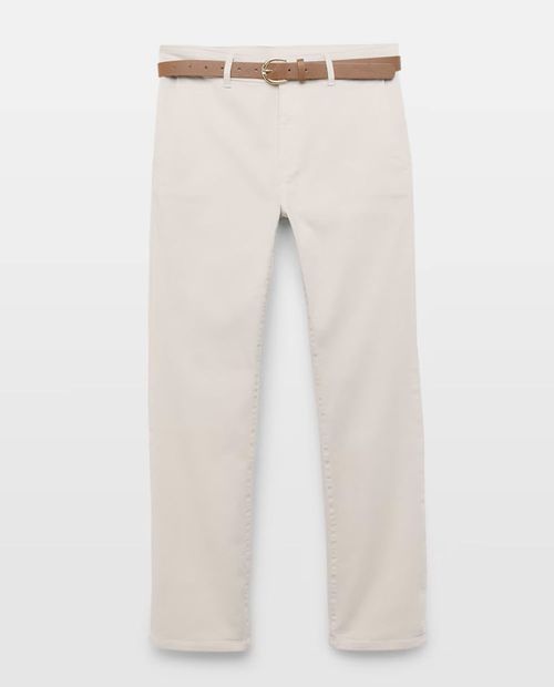 Pantalón chino beige con cinturón para mujer