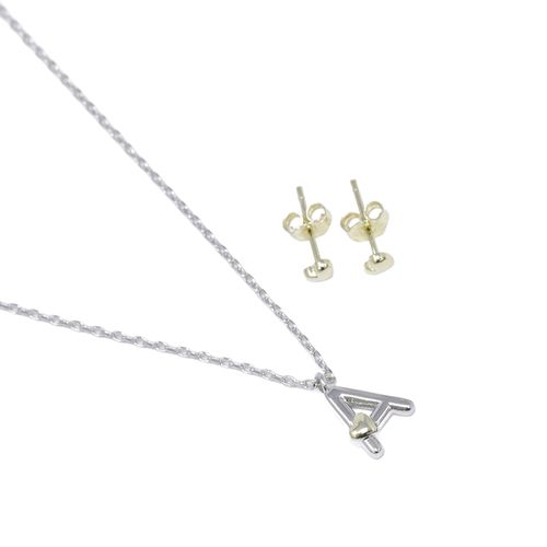 Set de collar y aretes con inicial A en plata y detalle corazón dorado para mujer