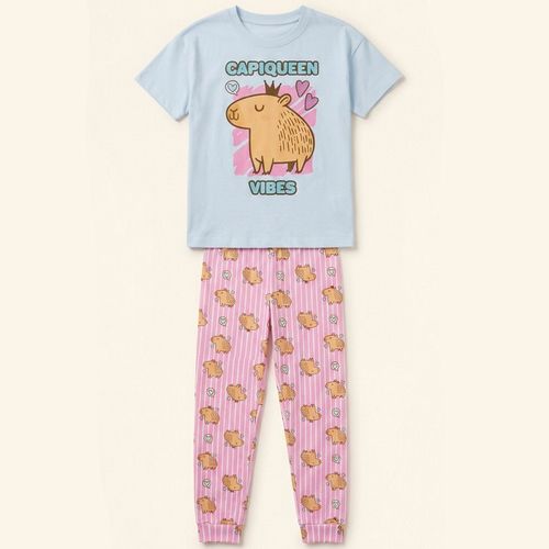 Pijama bicolor con estampado de CapiQueen para niña