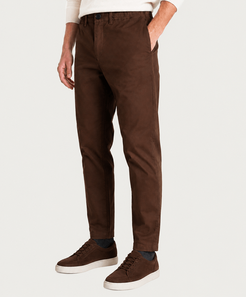 Pantalón Orange chino café para hombre