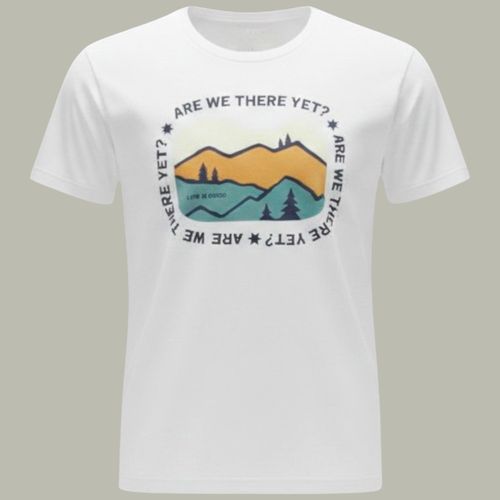 Camiseta blanca con estampado montañas para niño