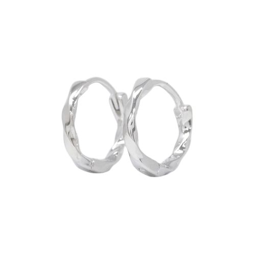 Argollas texturizadas de plata para mujer