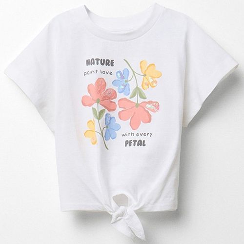 Blusa blanca con estampado floral para niña
