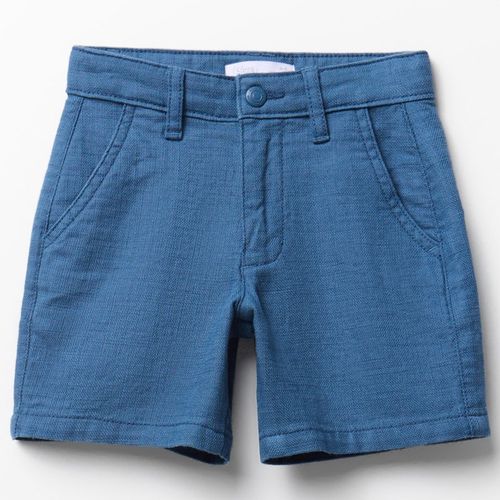 Short azul clásico con bolsillos para niño