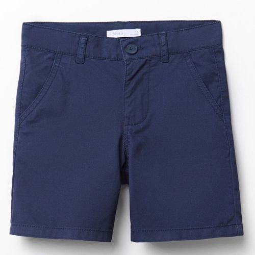 Short azul clásico con bolsillos para niño