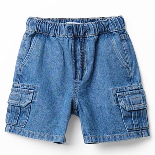 Short denim azul tipo cargo para niño