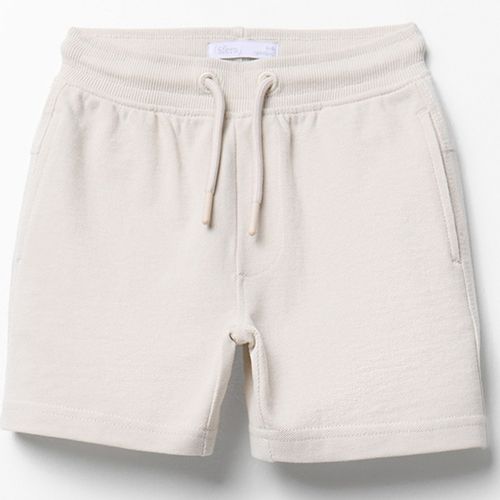 Short blanco con cordón ajustable para niño