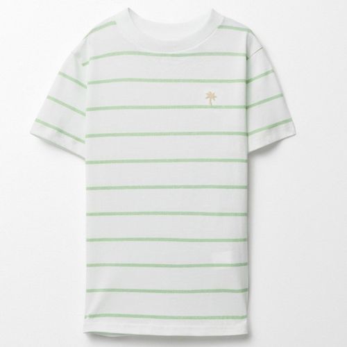 Camiseta blanca rayada para niño