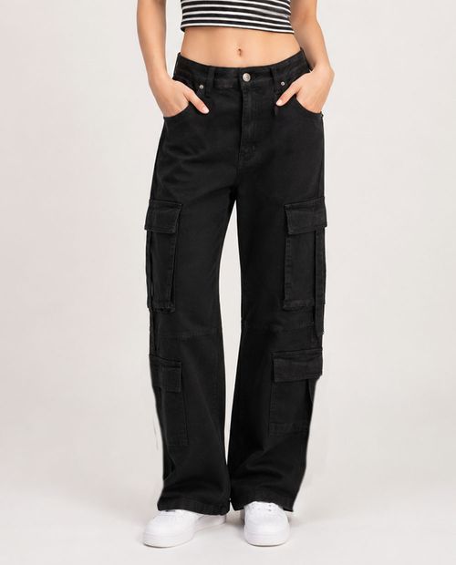 Jeans cargo straight fit negro