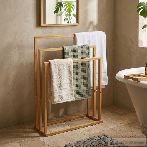 Rack triple de bambú para colgar toallas 55x25x82 cm