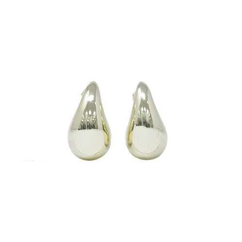 Aretes de gota lisa en baño de oro dorados