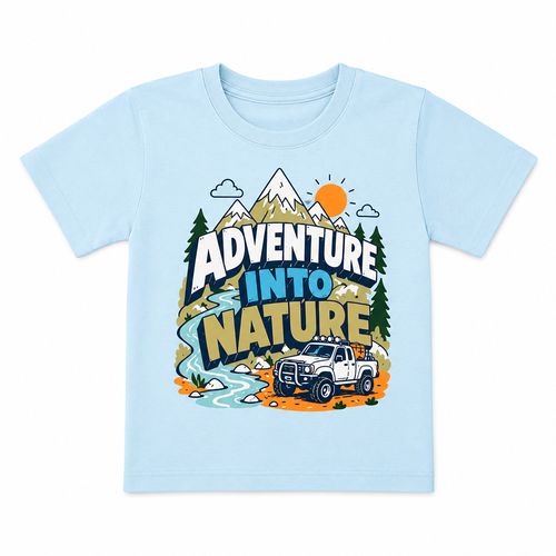 Camiseta celeste con estampado aventurero para niño